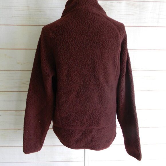 Patagonia Women's Retro Pile Jacket in Burgundy - Picture 5 of 7